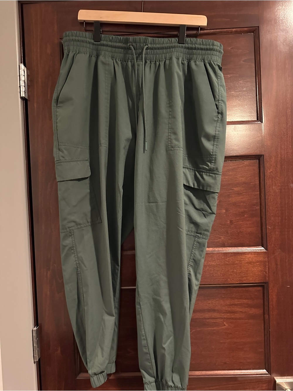Old Navy Women’s StretchTech Cargo Jogger Pants - Drawstring Waist